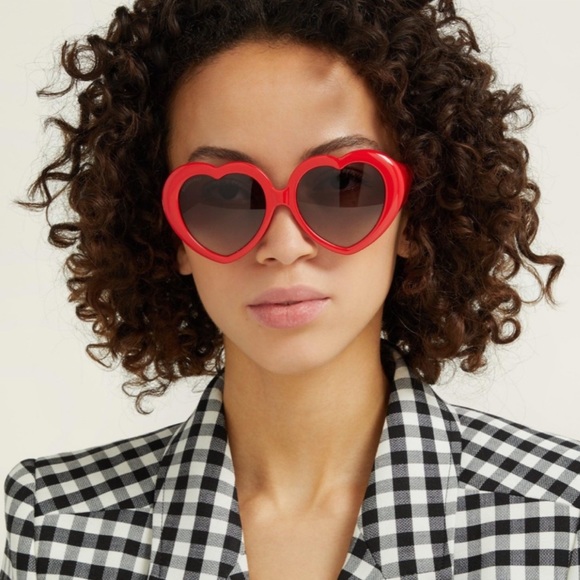 SOLD E Balenciaga Heart Sunglasses, New - Picture 2 of 14